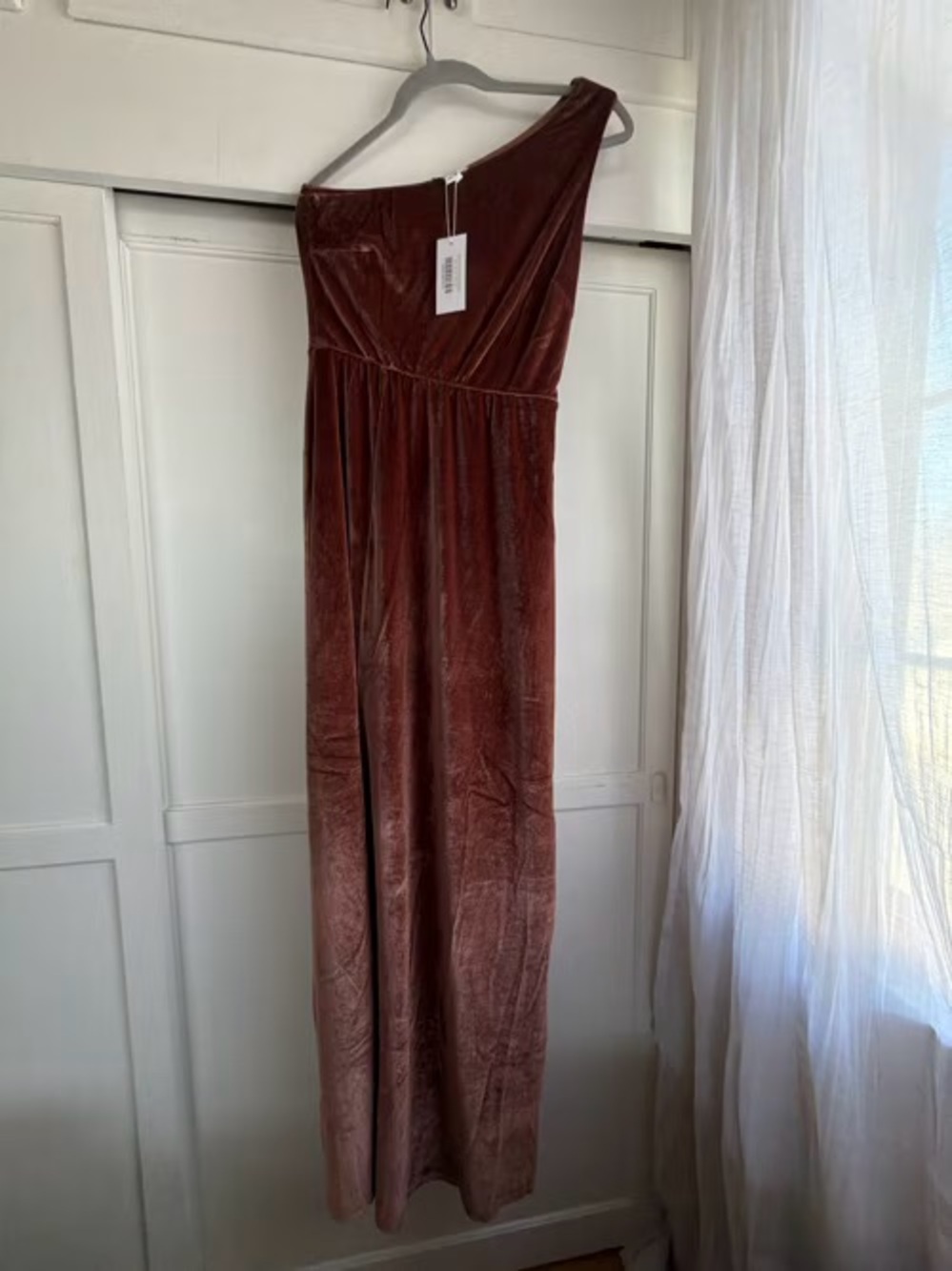 Baltic Born One-Shoulder Velvet Maxi Dress in Mauve (Desert Rose)